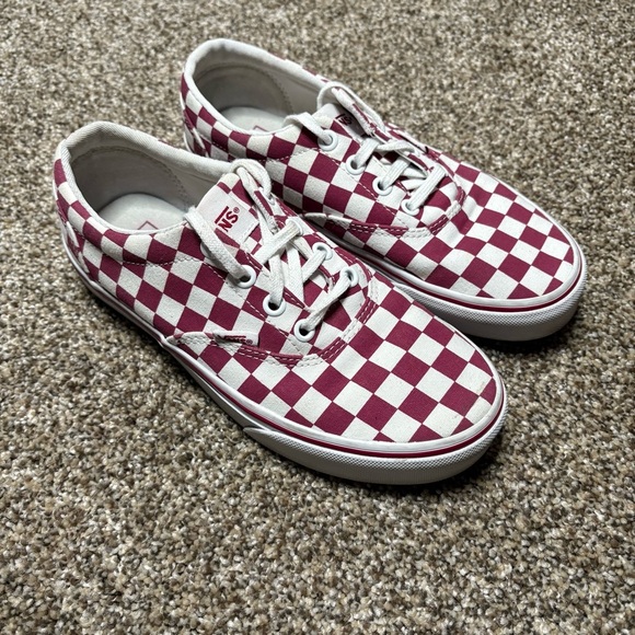 Vans Women’s Checkered Sneakers Size 6 - Picture 2 of 9